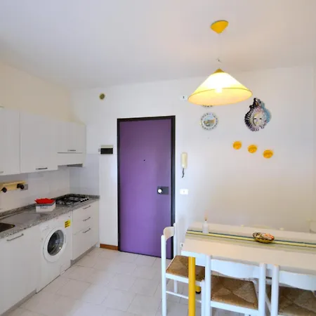Laura Apartment